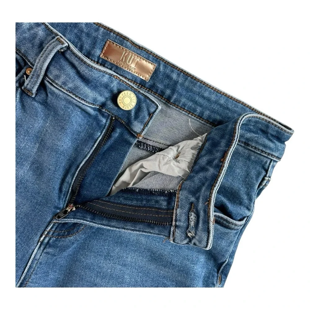 Kut From the Kloth Jeans Women's Size 8 Crop Straight Leg‎ Raw Hem Distressed